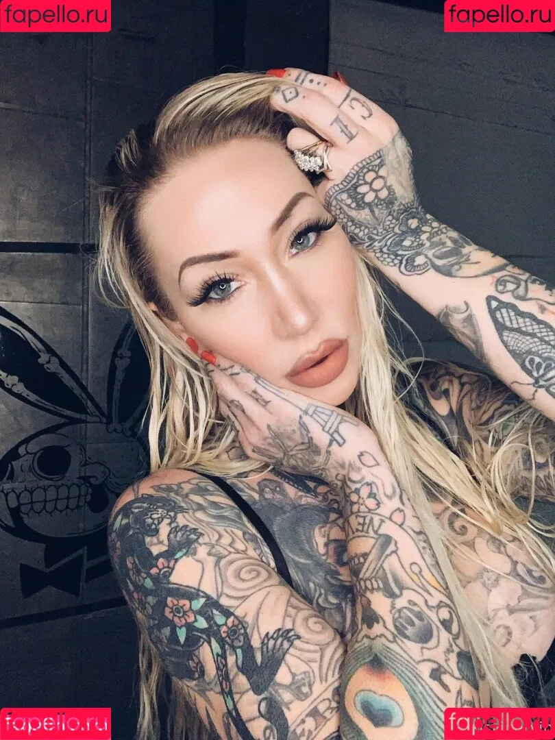 parisvipervip Onlyfans Photo Gallery 