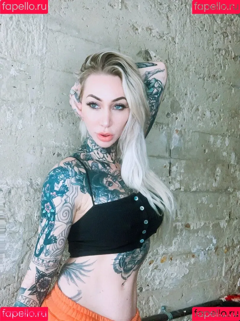 parisvipervip Onlyfans Photo Gallery 