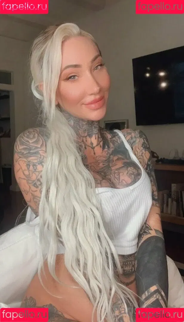 parisvipervip Onlyfans Photo Gallery 