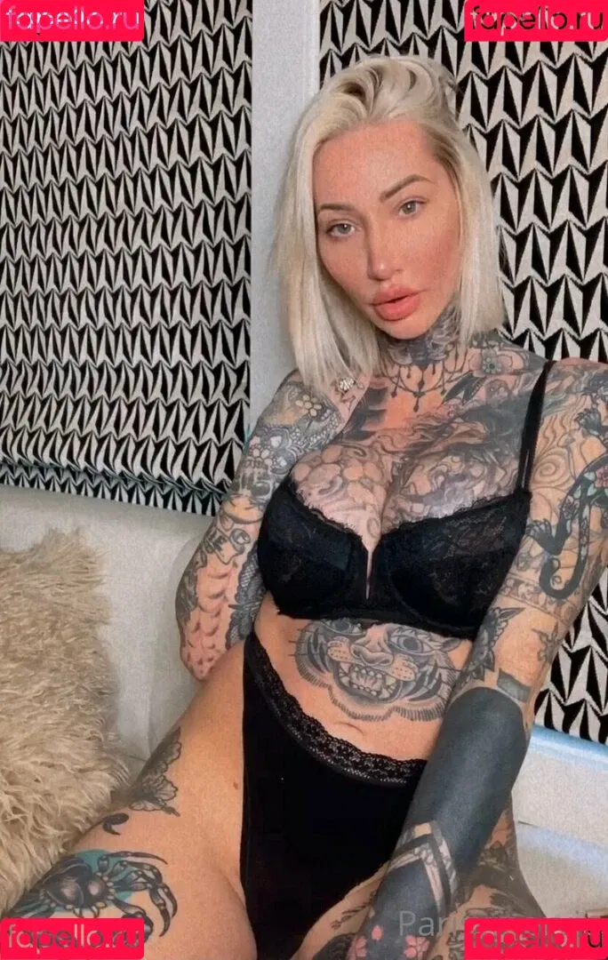 parisvipervip Onlyfans Photo Gallery 