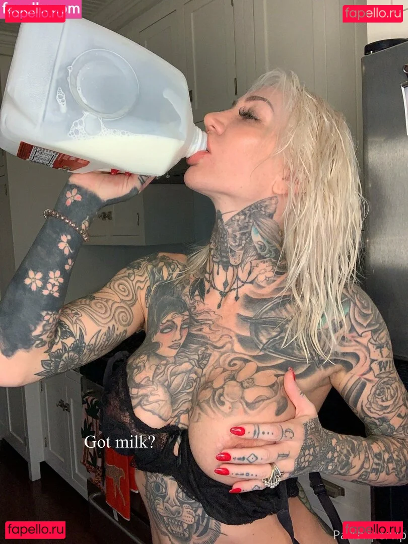 parisvipervip Onlyfans Photo Gallery 