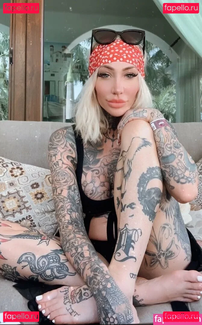 parisvipervip Onlyfans Photo Gallery 