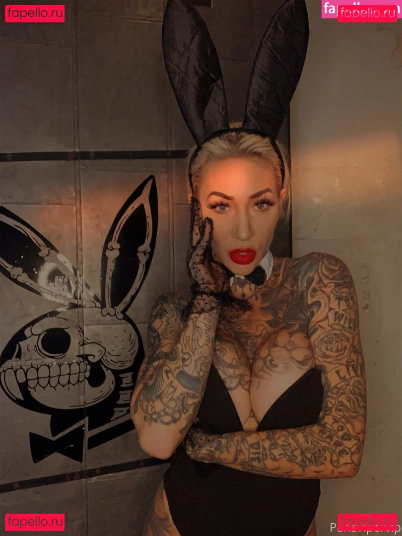 parisvipervip Onlyfans Photo Gallery 