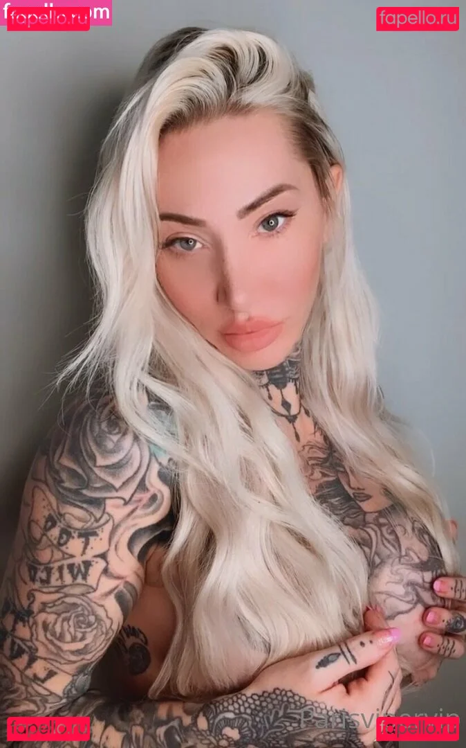 parisvipervip Onlyfans Photo Gallery 