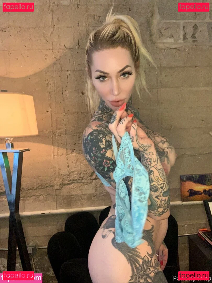 parisvipervip Onlyfans Photo Gallery 