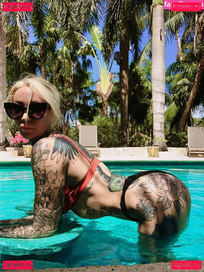 parisvipervip Onlyfans Photo Gallery 