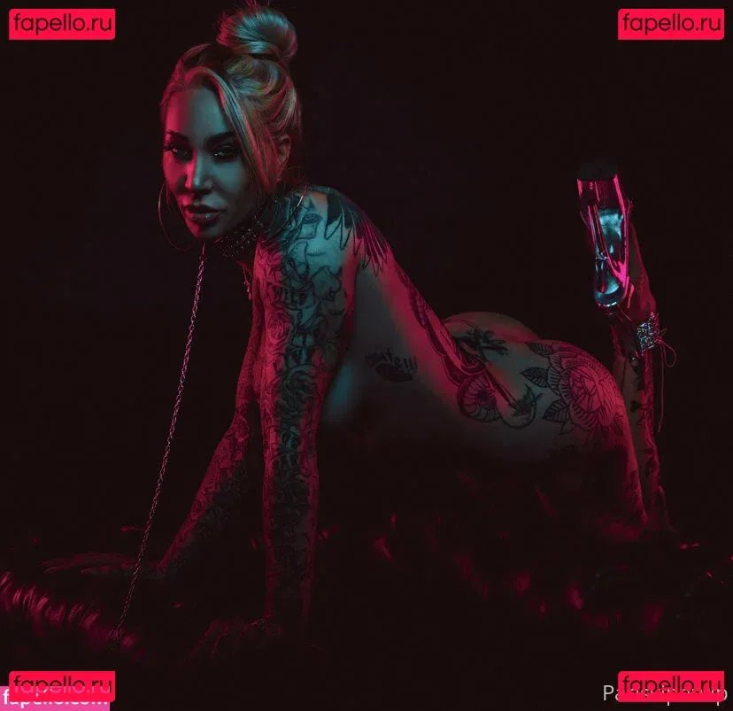 parisvipervip Onlyfans Photo Gallery 