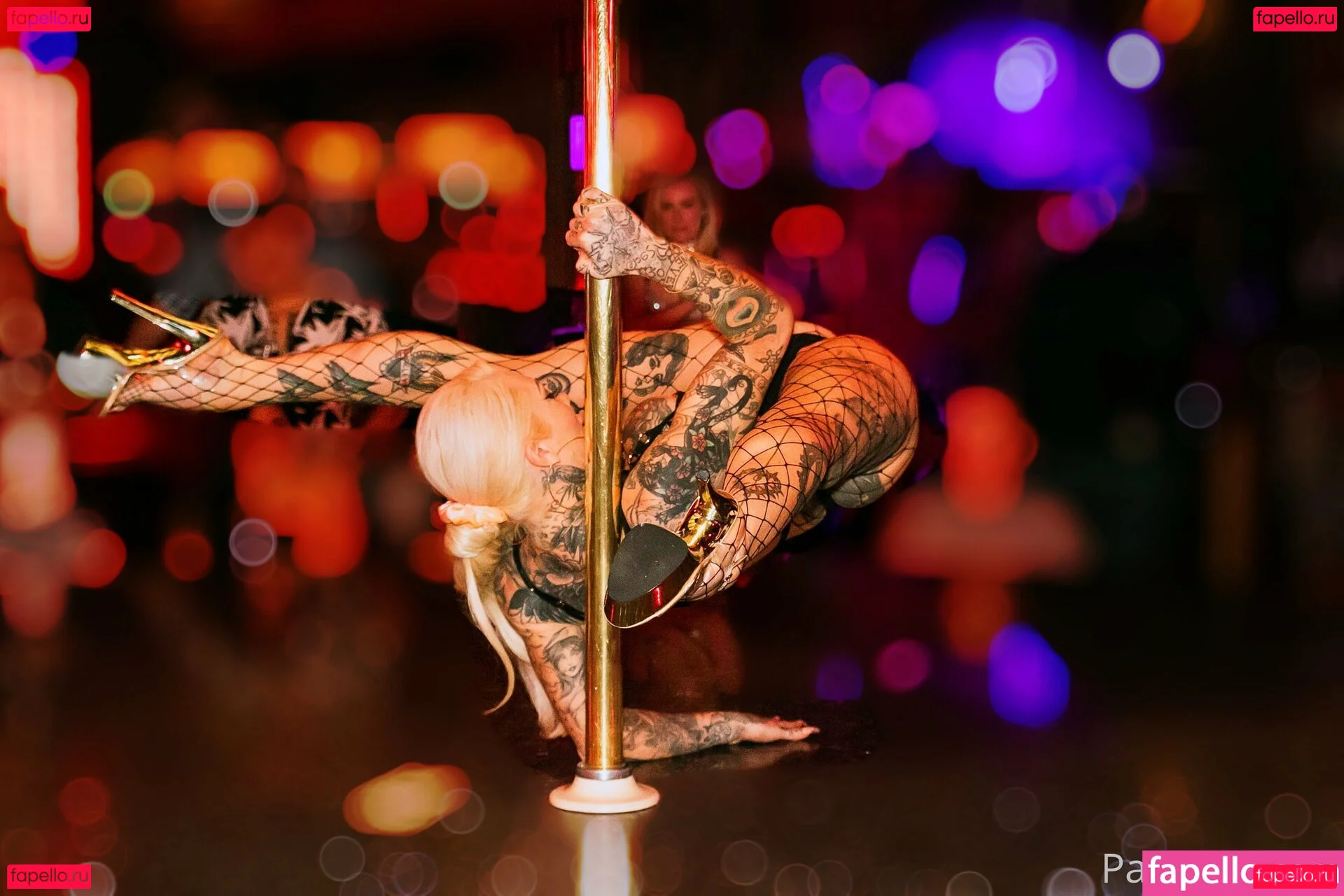 parisvipervip Onlyfans Photo Gallery 