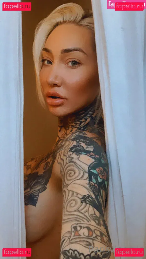 parisvipervip Onlyfans Photo Gallery 