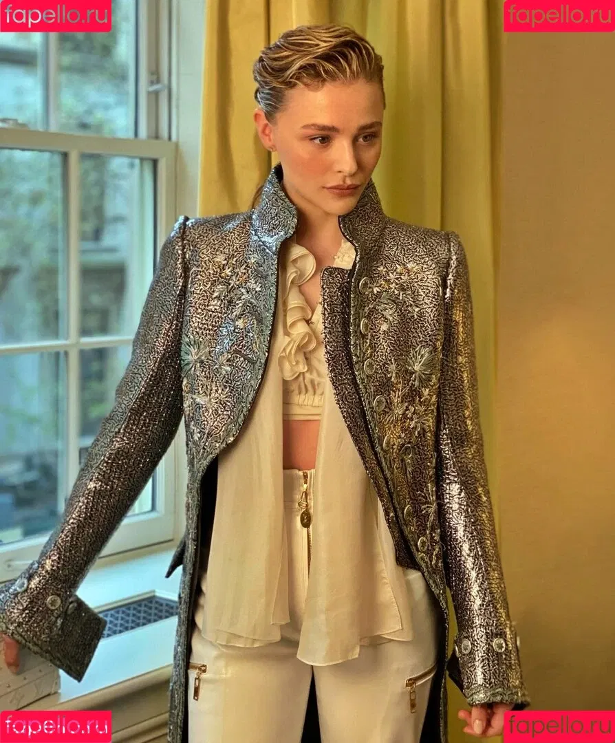 Chloë Grace Moretz Onlyfans Photo Gallery 