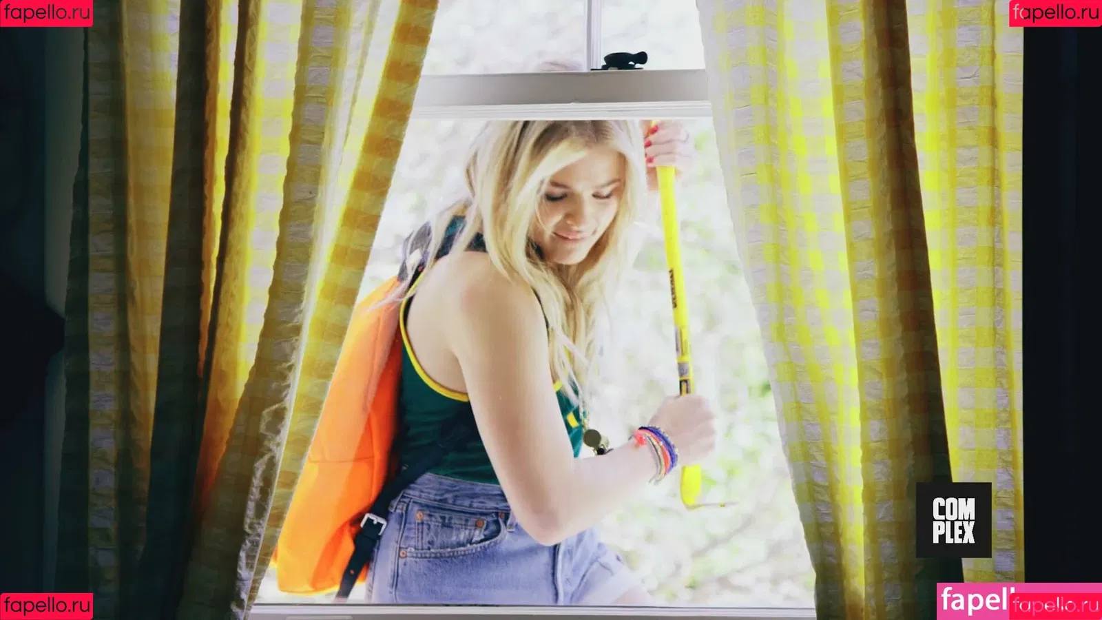 Chloë Grace Moretz Onlyfans Photo Gallery 