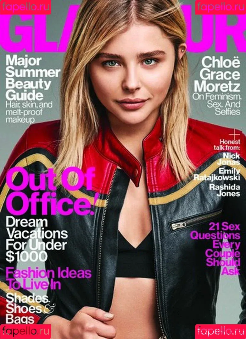 Chloë Grace Moretz Onlyfans Photo Gallery 