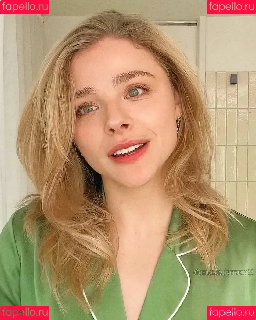 Chloë Grace Moretz Onlyfans Photo Gallery 