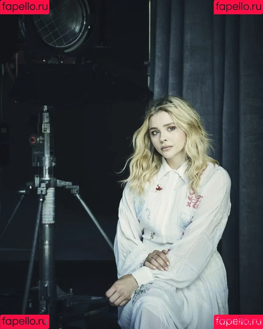 Chloë Grace Moretz Onlyfans Photo Gallery 