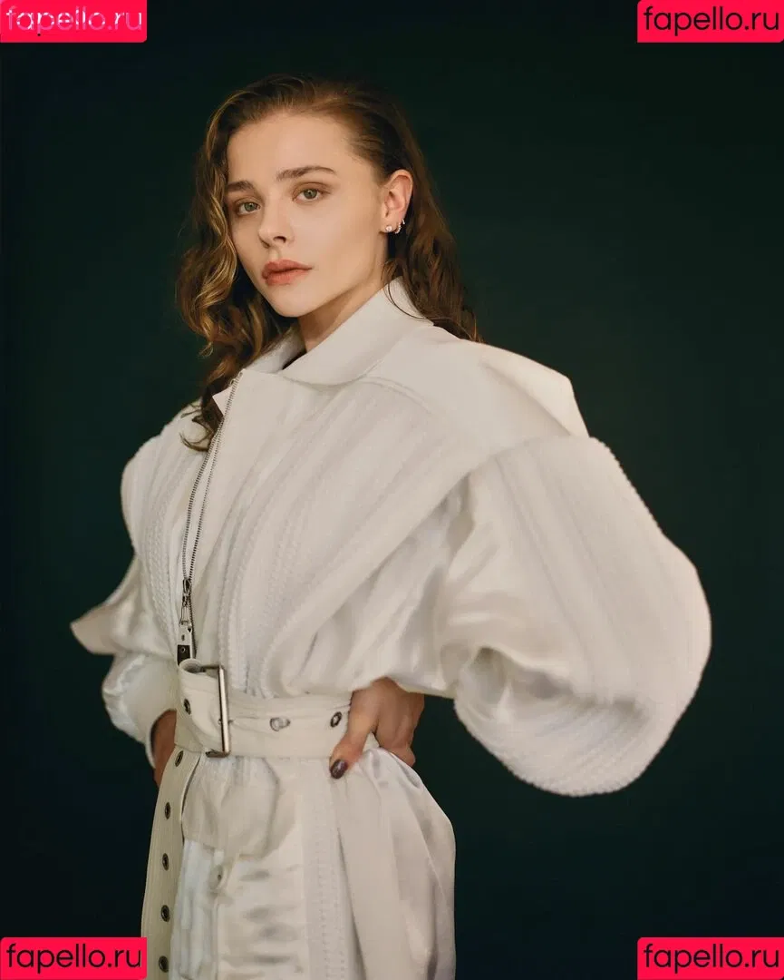 Chloë Grace Moretz Onlyfans Photo Gallery 