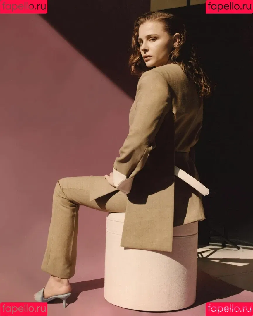 Chloë Grace Moretz Onlyfans Photo Gallery 