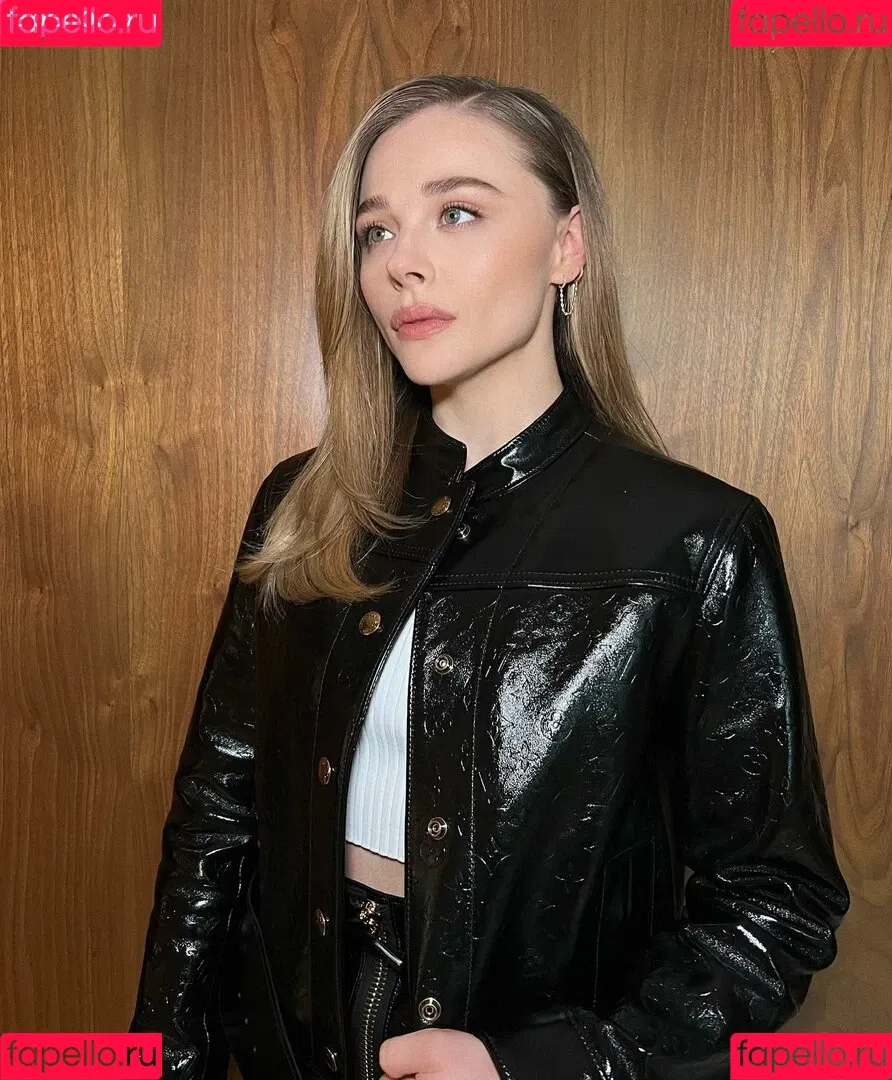 Chloë Grace Moretz Onlyfans Photo Gallery 