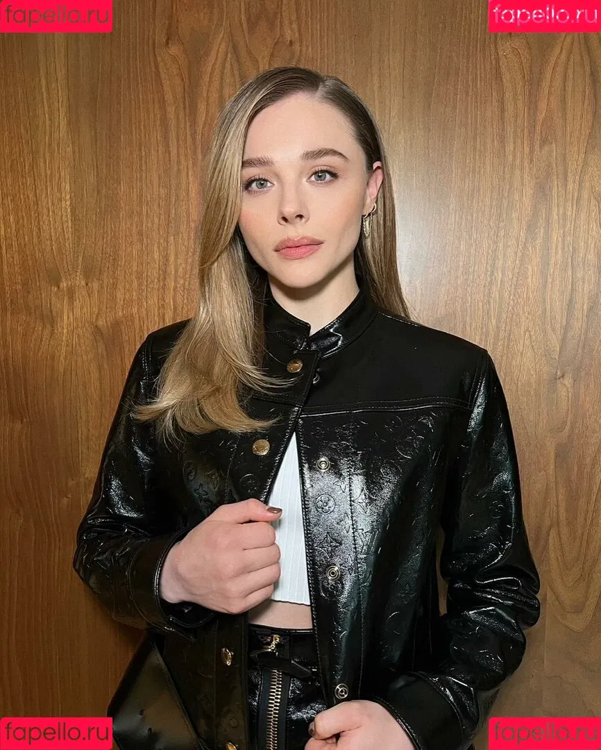 Chloë Grace Moretz Onlyfans Photo Gallery 