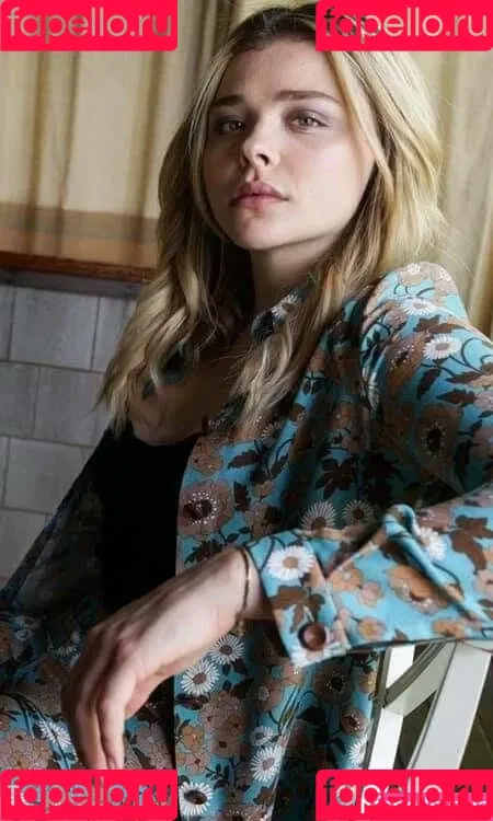 Chloë Grace Moretz Onlyfans Photo Gallery 
