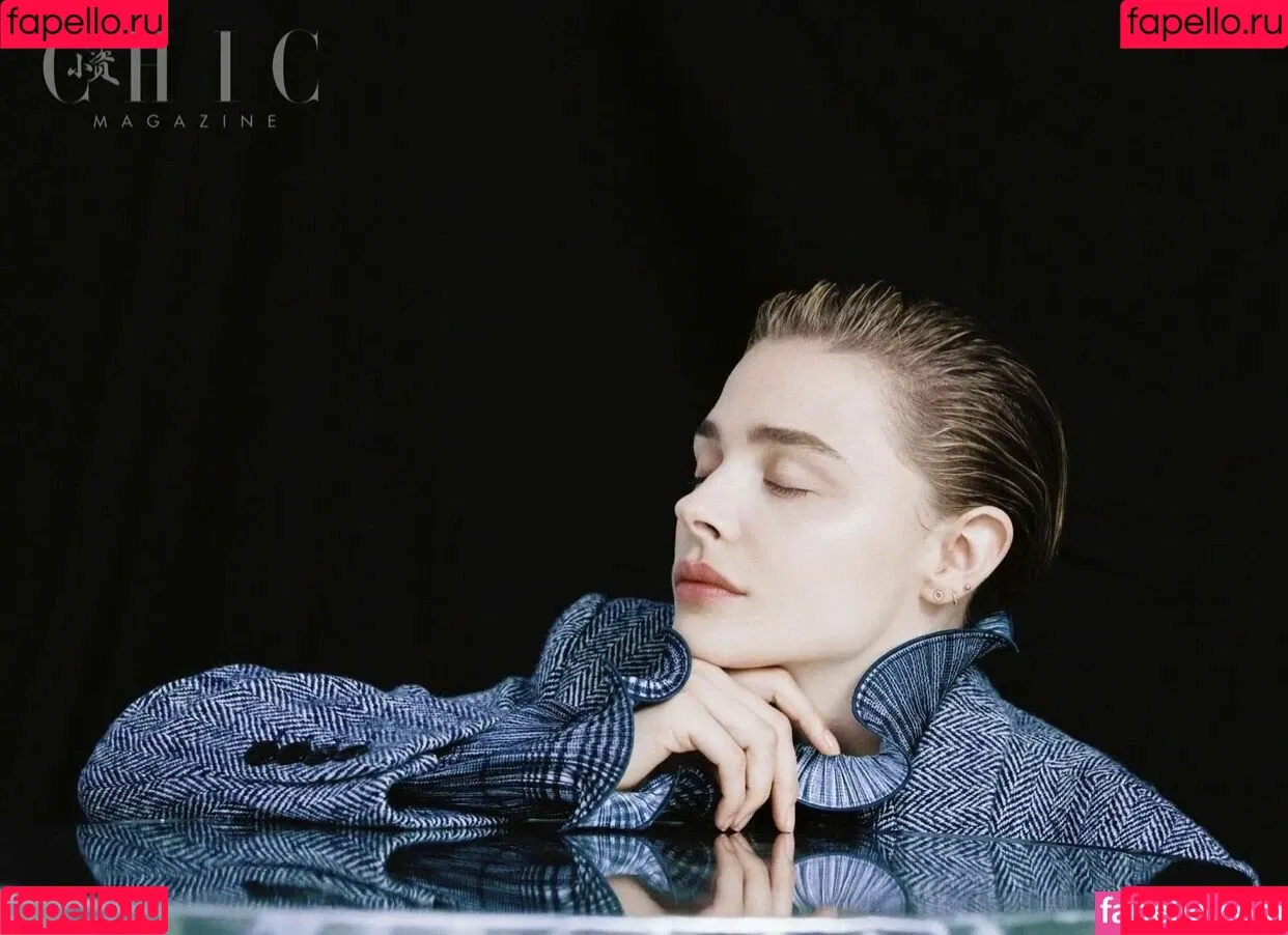 Chloë Grace Moretz Onlyfans Photo Gallery 
