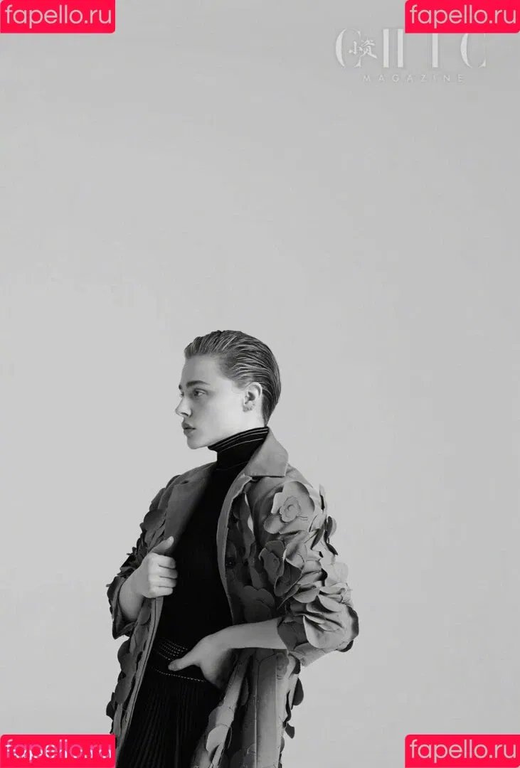 Chloë Grace Moretz Onlyfans Photo Gallery 