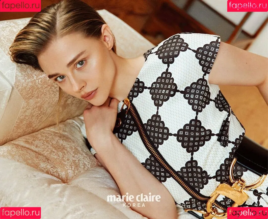 Chloë Grace Moretz Onlyfans Photo Gallery 