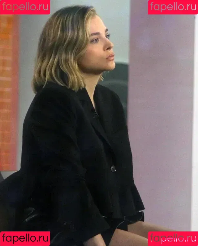 Chloë Grace Moretz Onlyfans Photo Gallery 