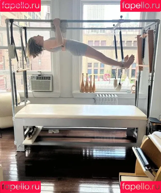 Chloë Grace Moretz Onlyfans Photo Gallery 
