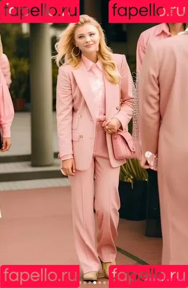 Chloë Grace Moretz Onlyfans Photo Gallery 