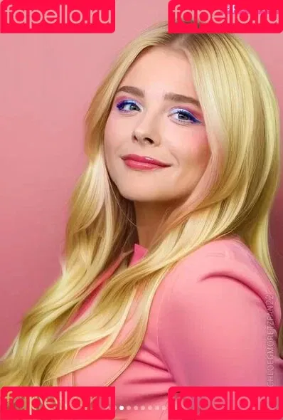 Chloë Grace Moretz Onlyfans Photo Gallery 