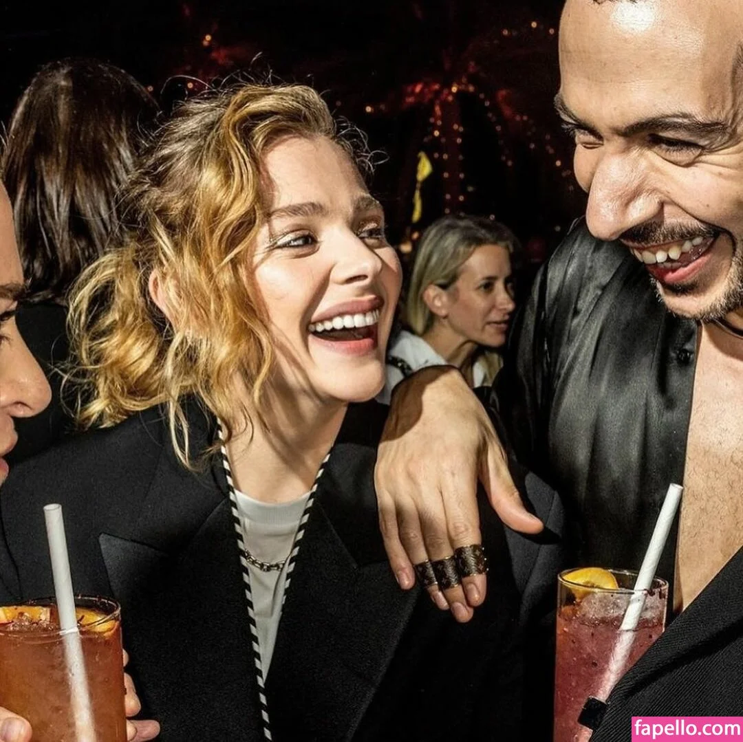 Chloë Grace Moretz Onlyfans Photo Gallery 