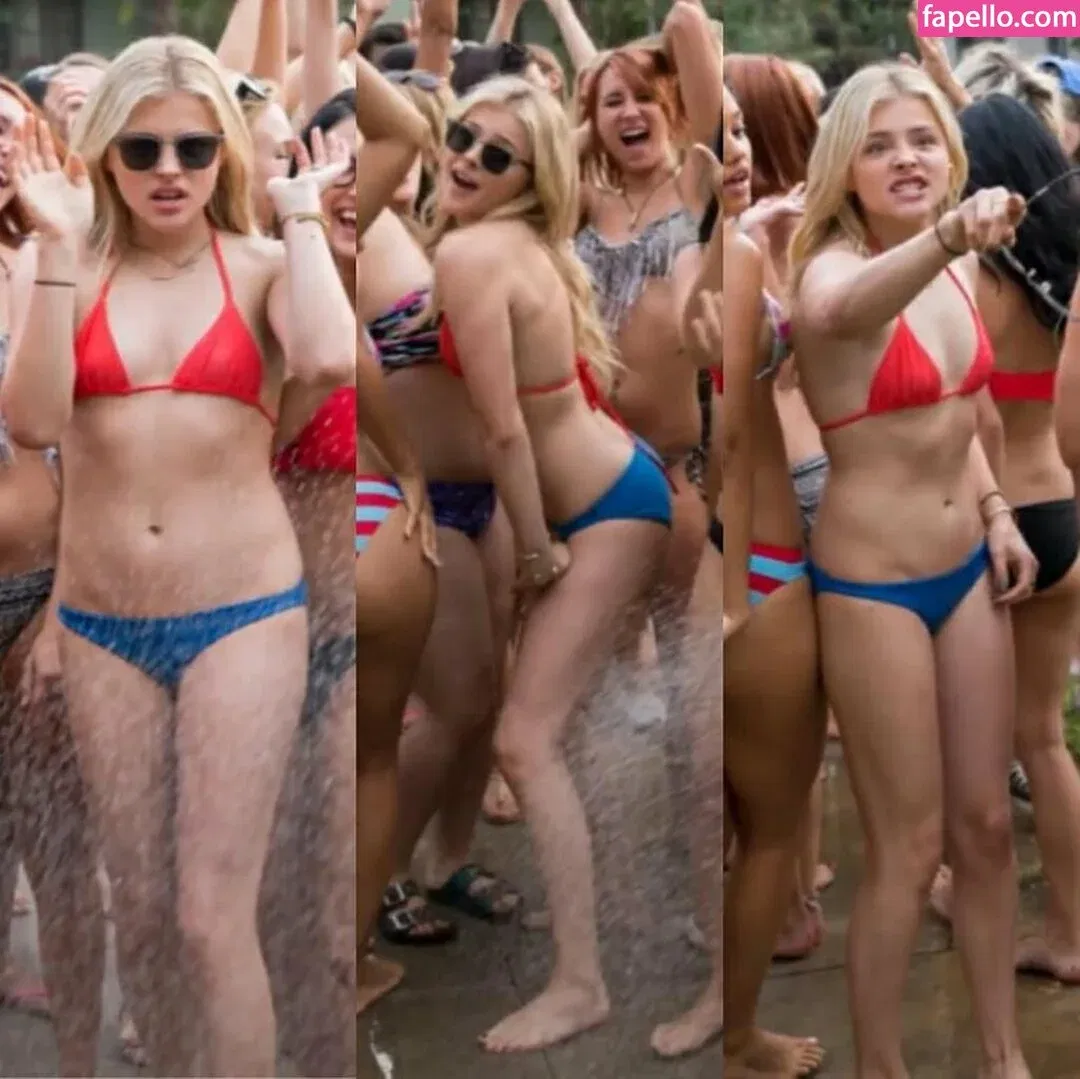 Chloë Grace Moretz Onlyfans Photo Gallery 