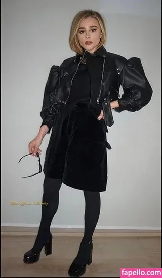 Chloë Grace Moretz Onlyfans Photo Gallery 