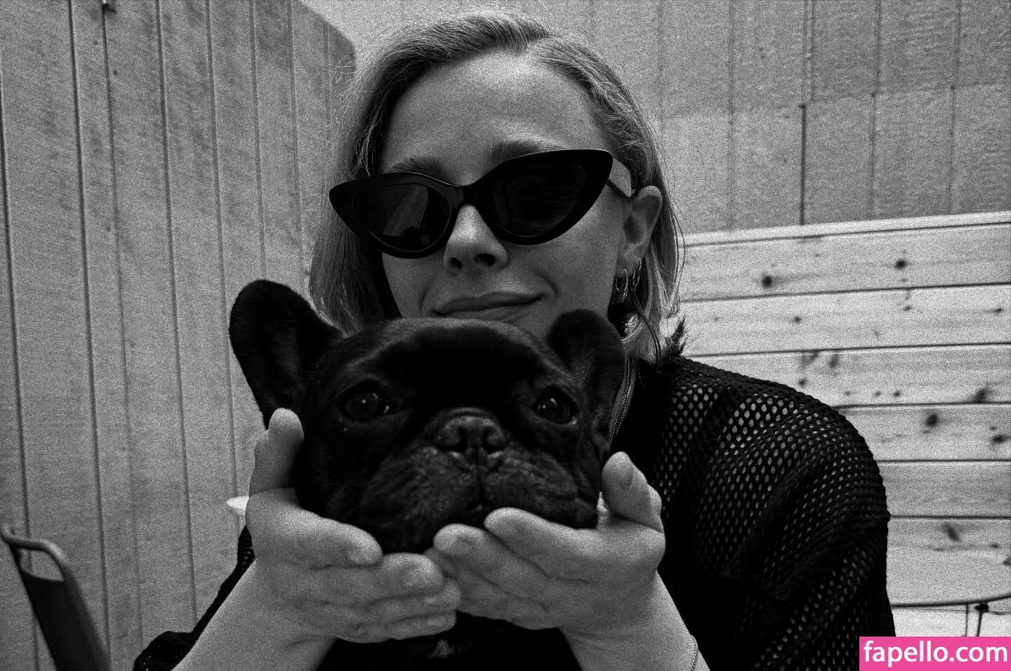 Chloë Grace Moretz Onlyfans Photo Gallery 