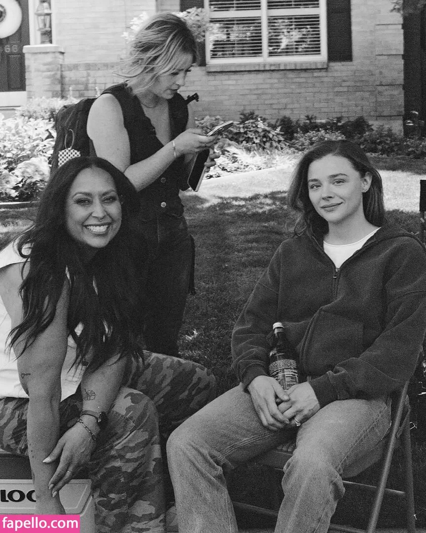 Chloë Grace Moretz Onlyfans Photo Gallery 