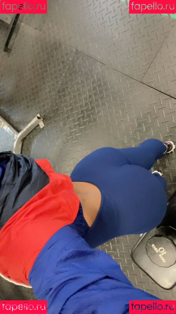 Tyra_Sparks Onlyfans Photo Gallery 