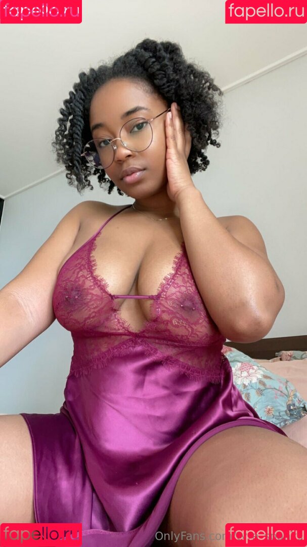 Tyra_Sparks Onlyfans Photo Gallery 
