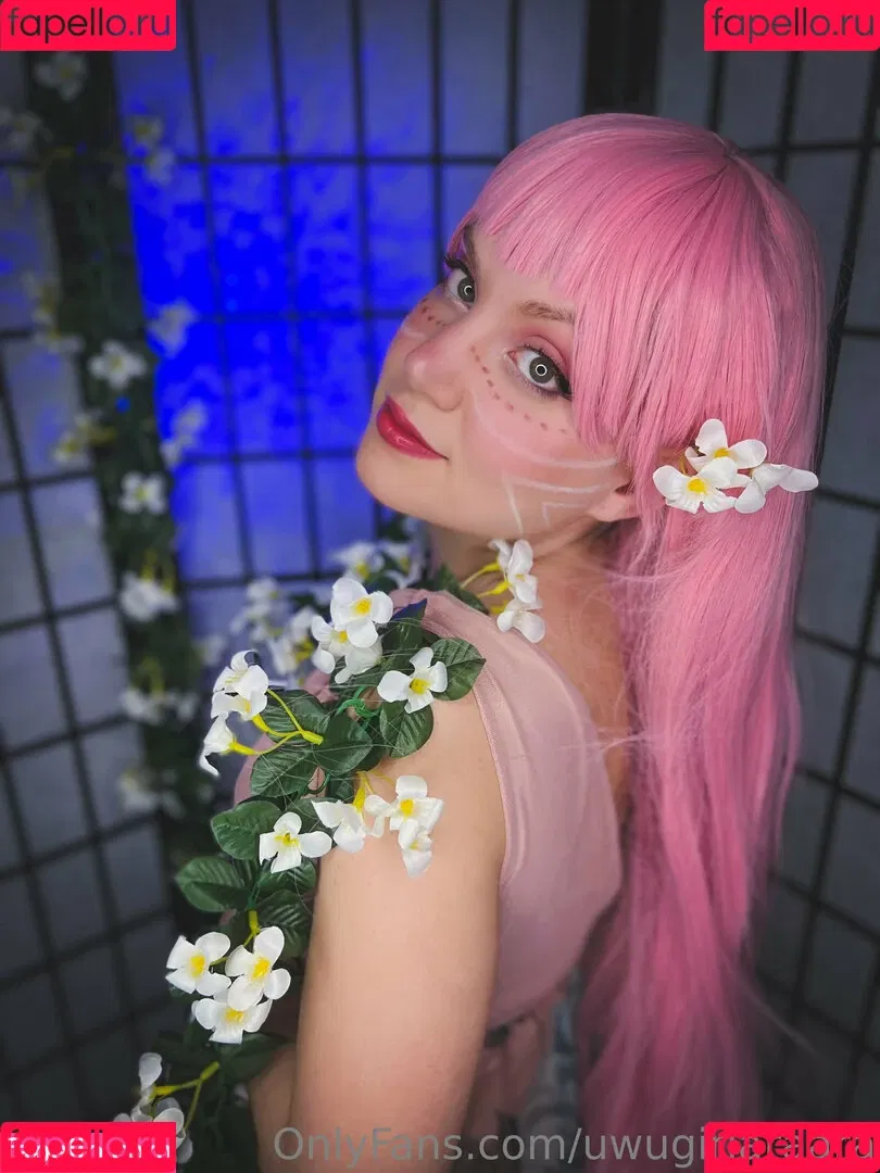uwugirlaraara Onlyfans Photo Gallery 