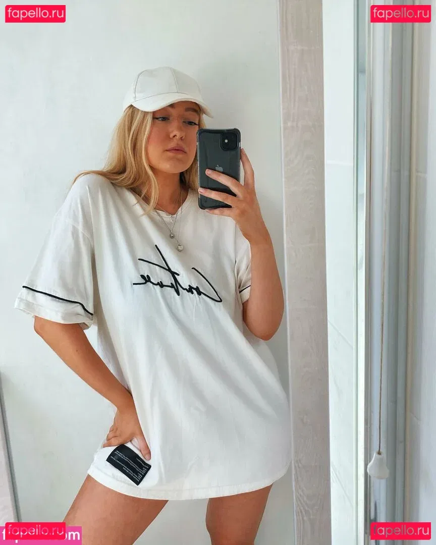 Lotten Sheppard Onlyfans Photo Gallery 