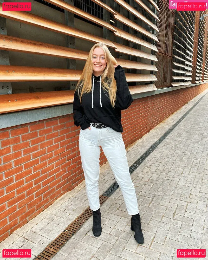 Lotten Sheppard Onlyfans Photo Gallery 