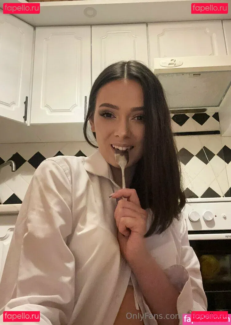 Jennylipps Onlyfans Photo Gallery 