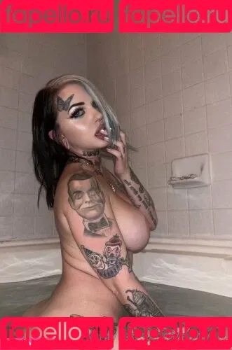 Baby Goth Onlyfans Photo Gallery 