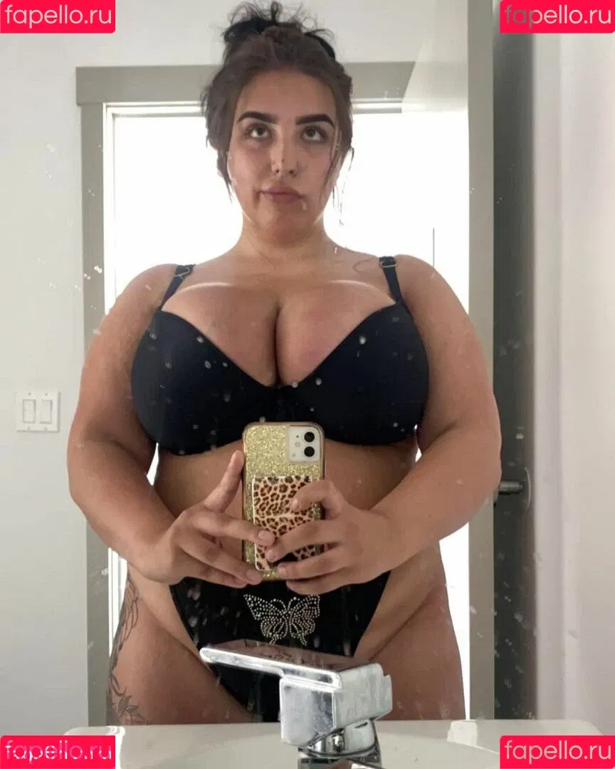 Isabelle Maltais Onlyfans Photo Gallery 