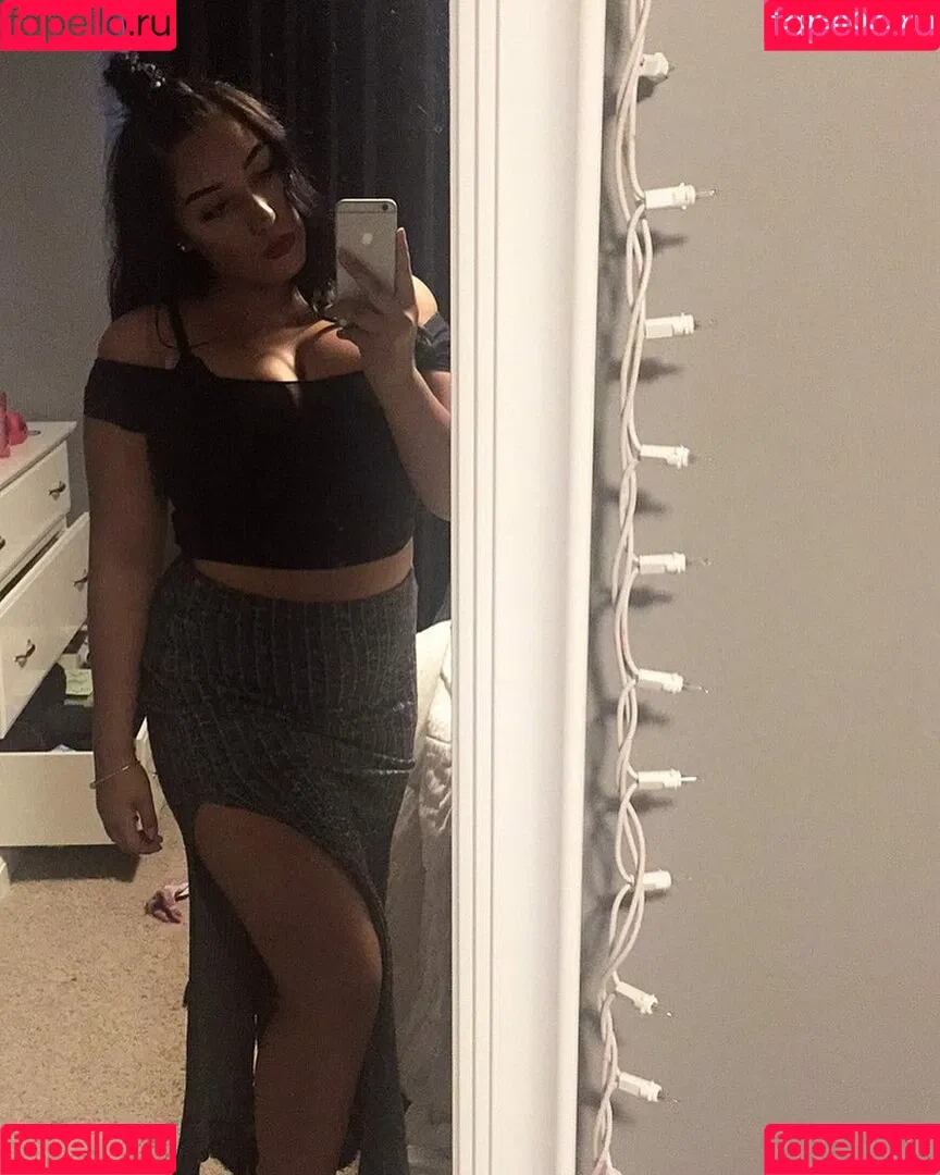 Isabelle Maltais Onlyfans Photo Gallery 