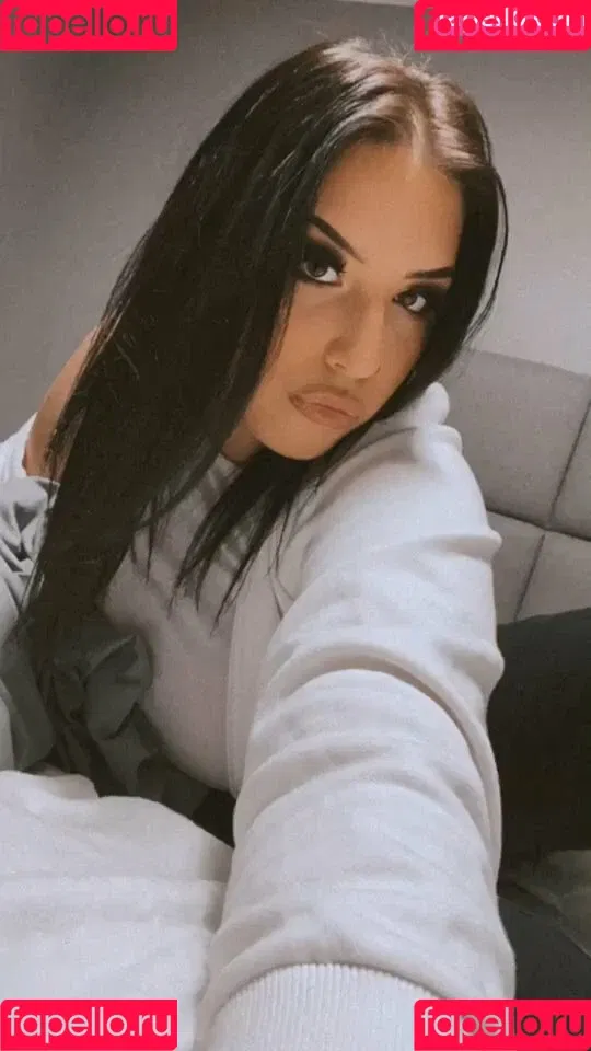 Isabelle Maltais Onlyfans Photo Gallery 