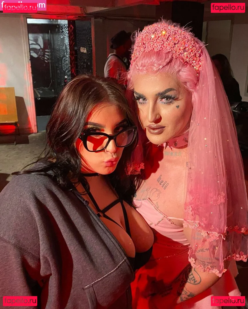 Isabelle Maltais Onlyfans Photo Gallery 