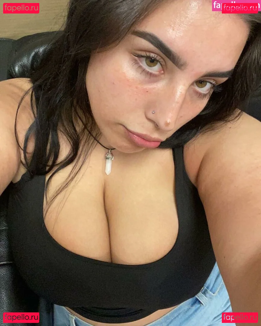 Isabelle Maltais Onlyfans Photo Gallery 