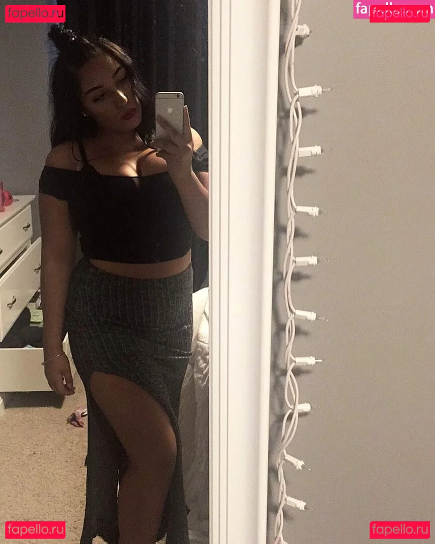 Isabelle Maltais Onlyfans Photo Gallery 