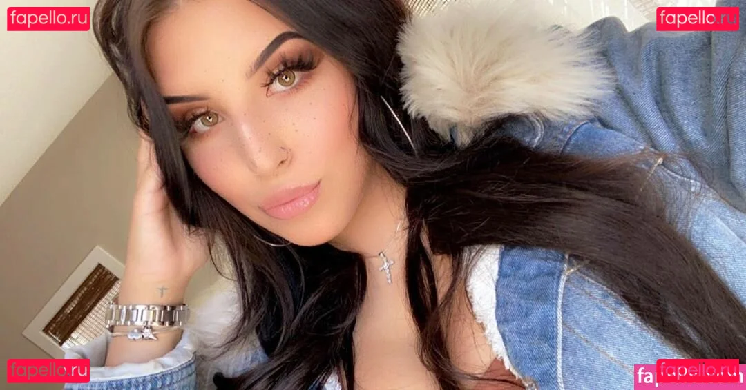 Isabelle Maltais Onlyfans Photo Gallery 