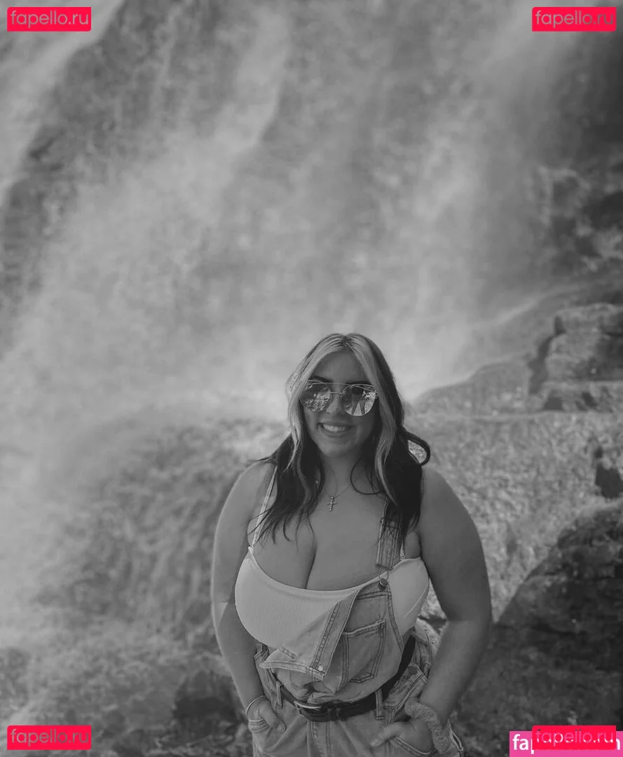 Isabelle Maltais Onlyfans Photo Gallery 